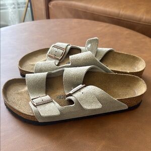 Birkenstock Sandals - Tan